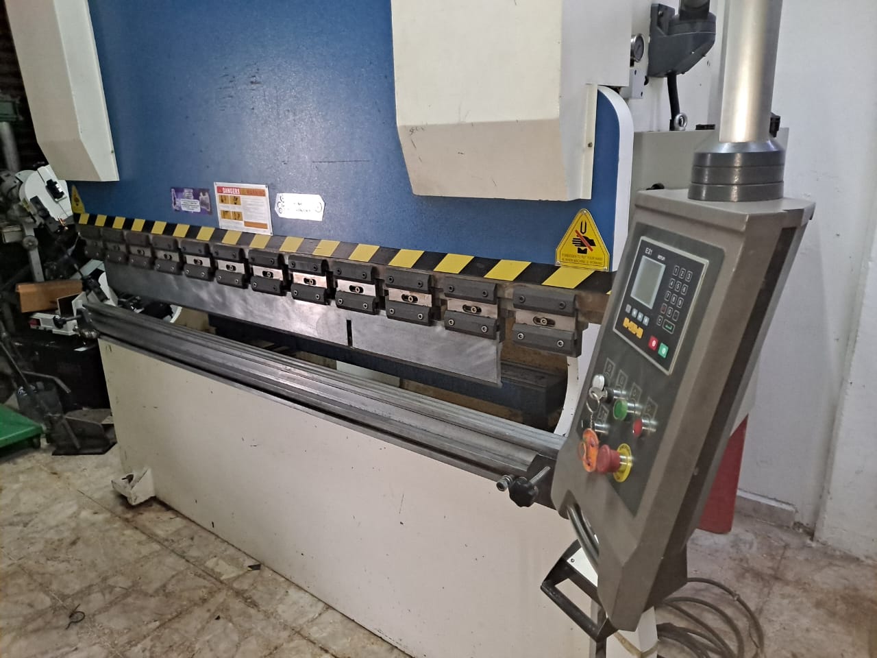 DB2 DOBLADORA DE CORTINA 